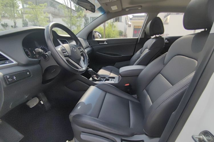 Used Hyundai Tucson 2015 1.6T Dual-Clutch Two-Wheel-Drive Smart Model