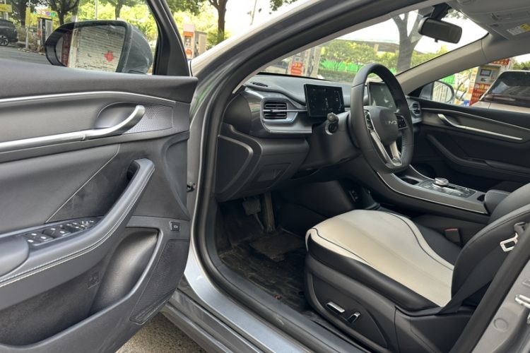 Used BYD Destroyer 05 2023 Champion Edition DM-i 120KM Prestige Model
