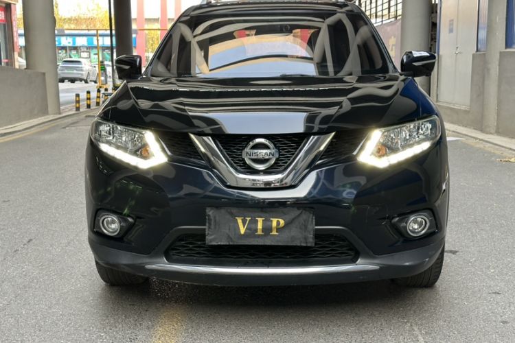 Used Nissan X-Trail 2015 2.0L CVT Comfort MAX Edition 2WD