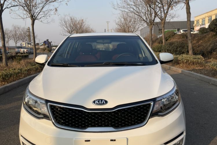 Used Kia K2 2015 Hatchback 1.4L AT GLS Cool Edition
