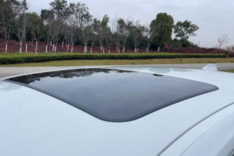 Used BMW 3 Series 2014 328Li Fashion Model
