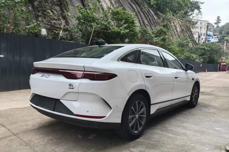 Used BYD Qin L 2025 EV 545KM Beyond Version
