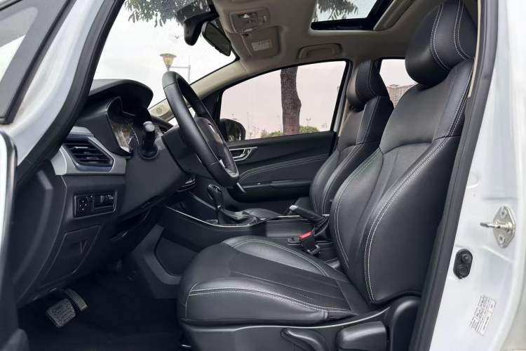 Used Geely Auto Vision X3 2020 1.5L CVT Luxury Model
