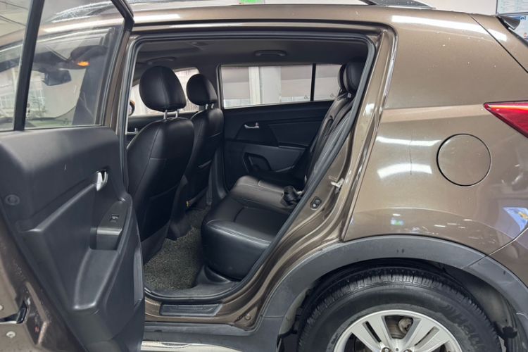 Used Kia Sportage R 2015 2.0L Automatic Two-Wheel Drive GL
