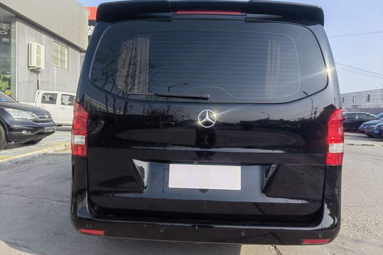 Used Mercedes-Benz Vito 2023 2.0T Business Version 7 Seats
