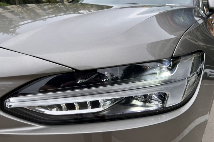 Used Volvo S90 2021 B5 Zhiyi Luxury Edition
