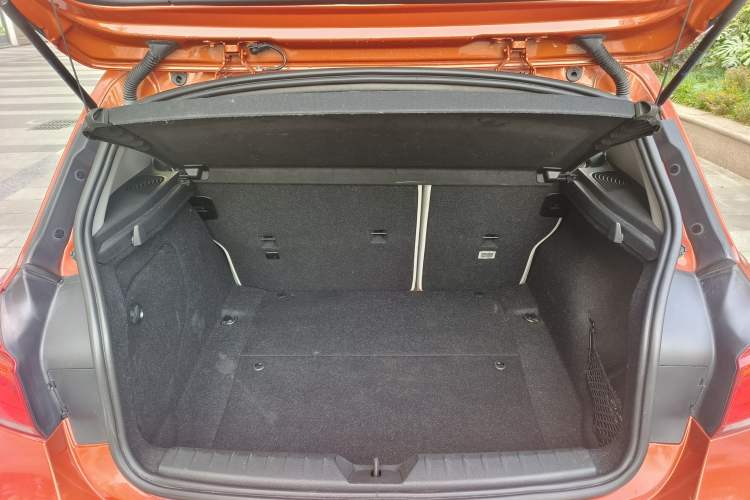 Used BMW 1 Series 2016 118i Urban Design Package
