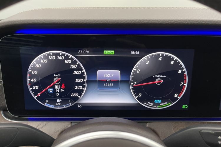 Used Mercedes-Benz E-Class 2019 E 260 L
