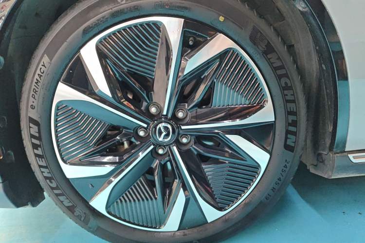 Used Mazda EZ-6 2024 Pure Electric 600 ZhiZun Edition