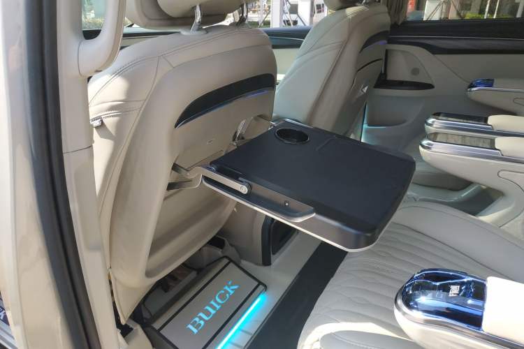 Used Buick GL8 2022 ES Landtrek 653T Comfort Edition
