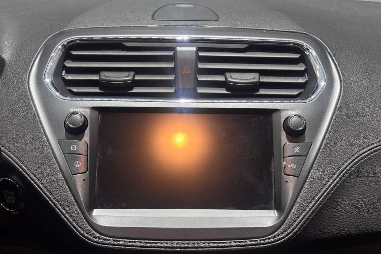 Used Ford Escort 2019 Revised Version 1.5L Automatic Enjoyment Type China VI Standard
