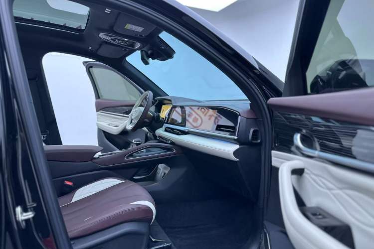 Used Geely Auto Monjaro L 2021 2.0TD DCT EVO Two-Wheel Drive Smart Luxury Version
