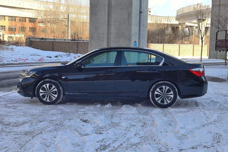 Used Honda Accord 2015 2.0L LX Comfort Edition
