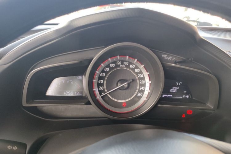 Used Mazda Mazda 3 Axela 2016 Sedan 1.5L Manual Comfort Model
