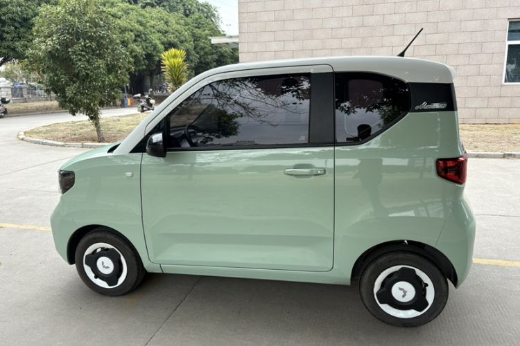 Used Wuling Hongguang MINIEV 2022 Macaron Premium Model – Lithium Iron Phosphate