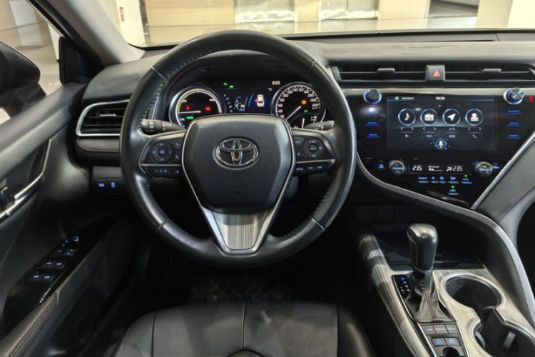 Used Toyota Camry 2019 Revised Version Dual-Engine 2.5 HG Luxury Edition