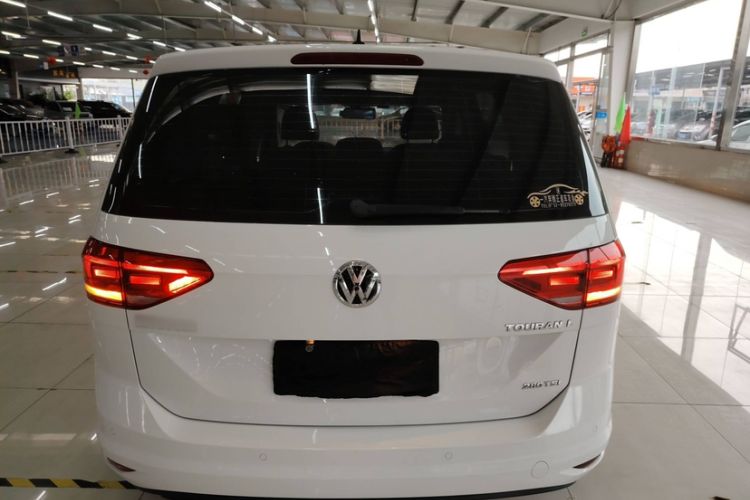 Used Volkswagen Touran 2018 Volkswagen Touran L 280TSI DSG Style Edition 7 Seats China VI Standard
