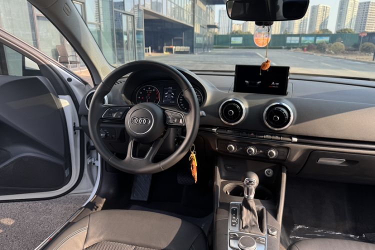 Used Audi A3 2018 30th Anniversary Edition Limousine 35 TFSI Fashion Model