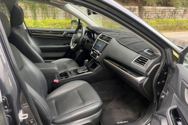 Used Subaru Outback 2020 Revised Version 2.5i Sport Navigation Edition with EyeSight
