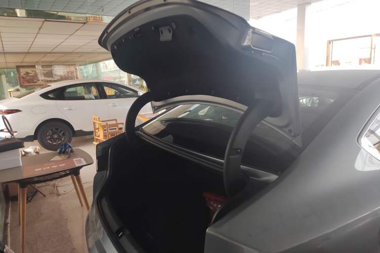 Used BYD Destroyer 05 2024 Honor Edition DM-i 120KM Luxury Model
