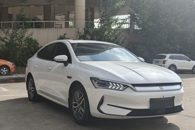Used BYD Qin PLUS 2024 Honor Edition EV 510KM Beyond Model