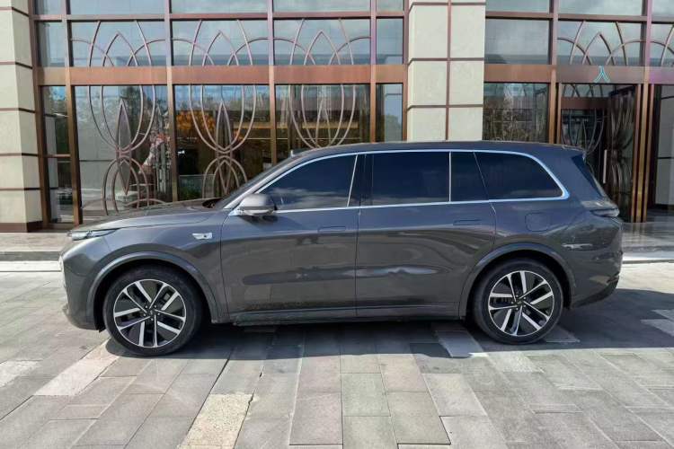 Used Li Auto L9 2022 Max model
