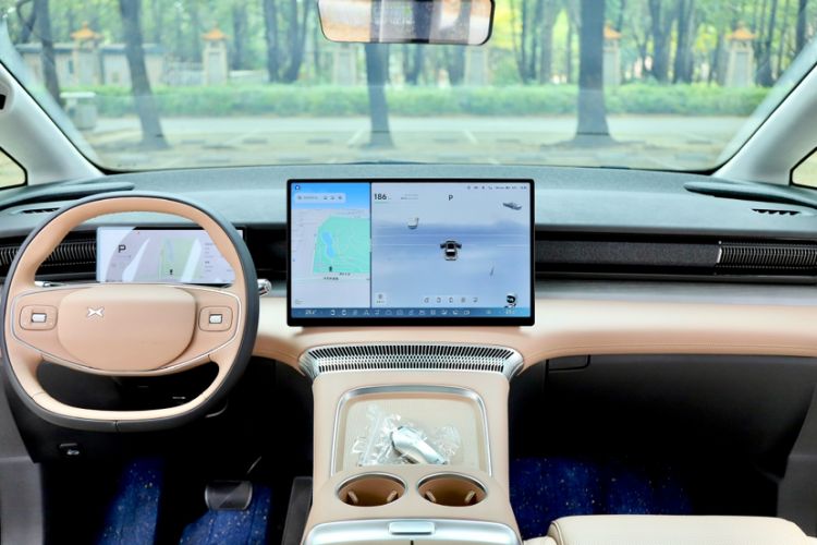 Used XPeng X9 2024 702 Ultra-Long Range Max