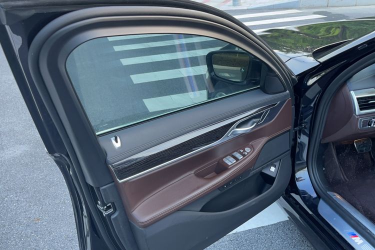 Used BMW 7 Series 2018 730Li Leading Model M Sport Package
