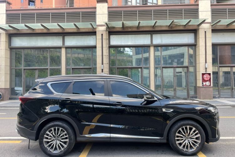 Used Jetour X70 PLUS 2023 1.5T DCT Ziqiang PRO 5-Seater
