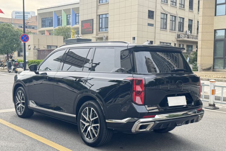 Used GAC Trumpchi GS8 2022 Dual-Engine Series 2.0TM Two-Wheel Drive Prestige Edition (7 Seats)
