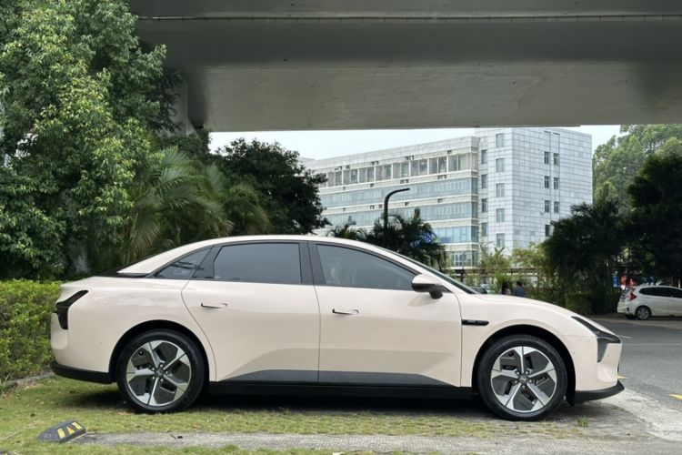 Used XPeng MONA M03 2024 620 with Ultra-Long Range
