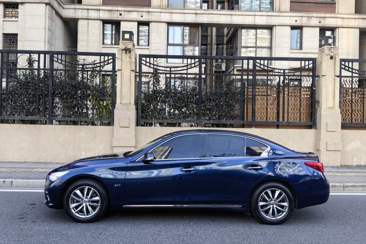 Used Infiniti Q50L 2016 2.0T Comfort Edition
