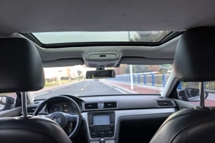 Used Volkswagen Passat 2014 1.8TSI DSG Prestige Edition
