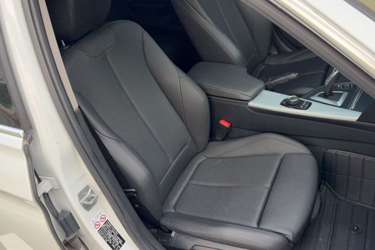 Used BMW 3 Series 2018 320Li Fashion Model
