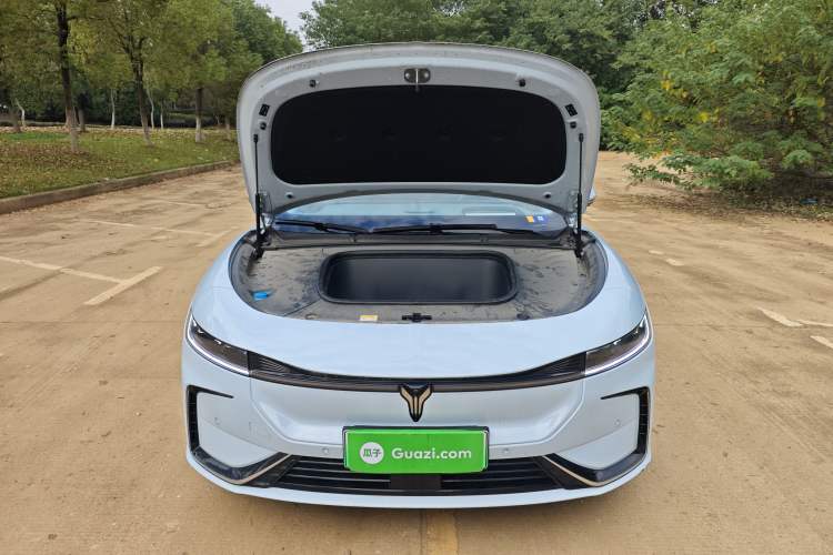 Used VOYAH PASSION 2023 Four-Wheel Drive Standard Edition