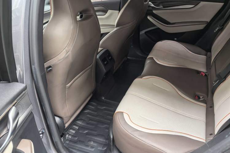 Used BYD Qin PLUS 2023 Champion Edition EV 420KM Leading Model