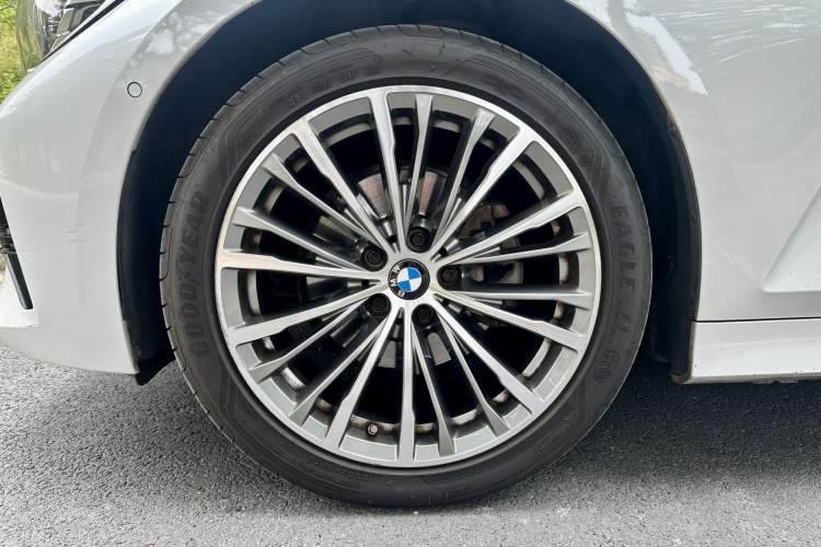 Used BMW 3 Series 2020 325Li First Edition
