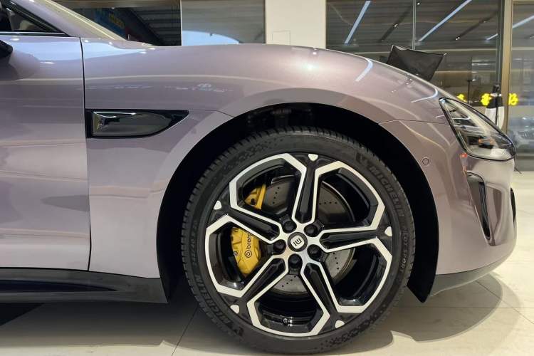 Used  SU7 2024 Rear-Drive Long-Range Intelligent Driving Version