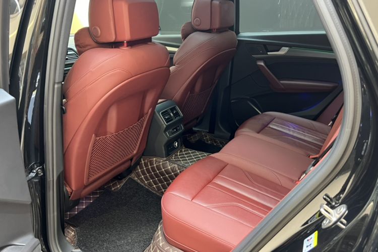 Used Audi Q5L 2023 40T Luxury Dynamic Model
