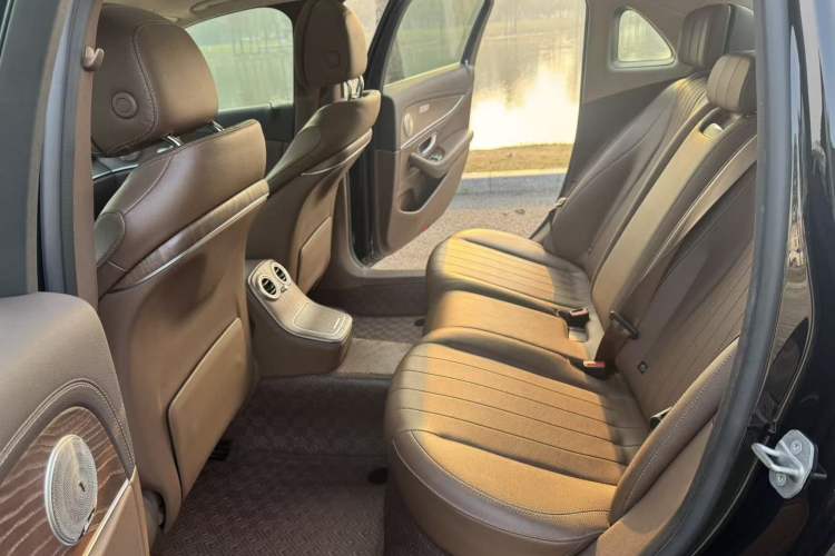 Used Mercedes-Benz E-Class 2021 E 260 L
