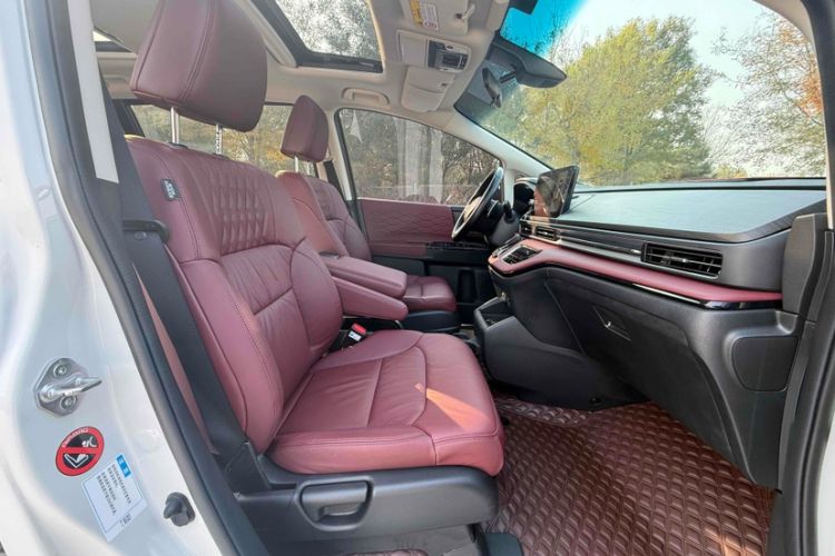 Used Honda Elysion 2022 2.0L eHEV Prestige Edition
