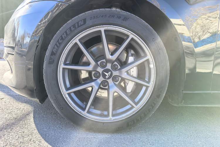 Used Tesla Model 3 2021 Standard Range Rear-Drive Upgraded Version
