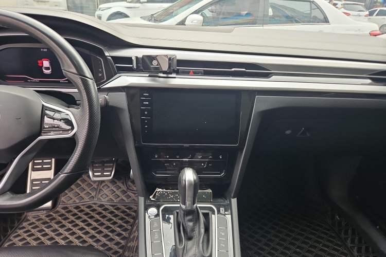 Used Volkswagen FAW-Volkswagen CC 2021 380TSI Striking Edition
