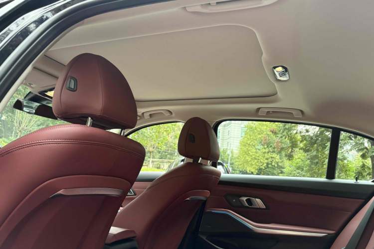 Used BMW 3 Series 2025 330Li M Sport Shadowline Package
