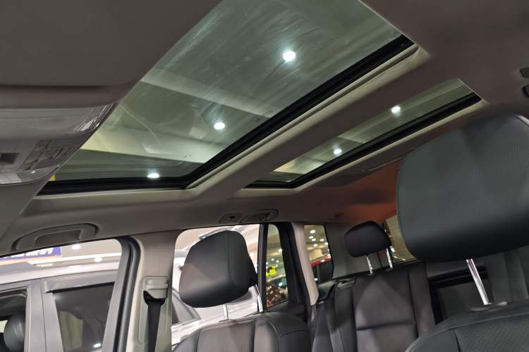 Used Mercedes-Benz GLK-Class 2013 Facelift GLK 300 4MATIC Fashion Edition
