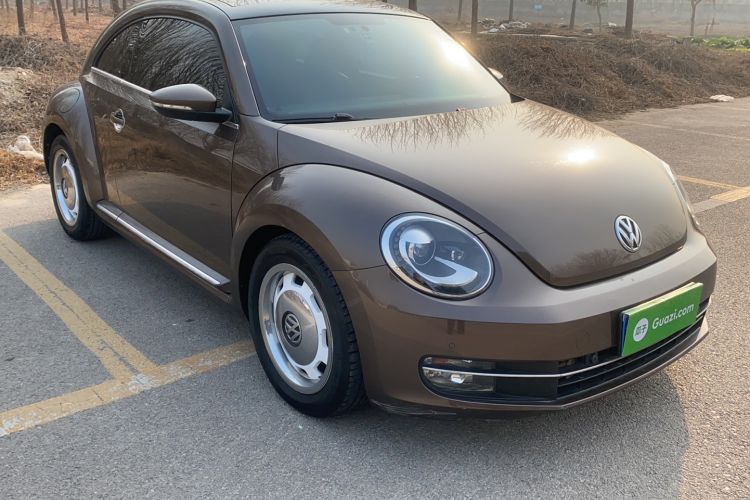 Used Volkswagen Beetle 2015 180TSI model
