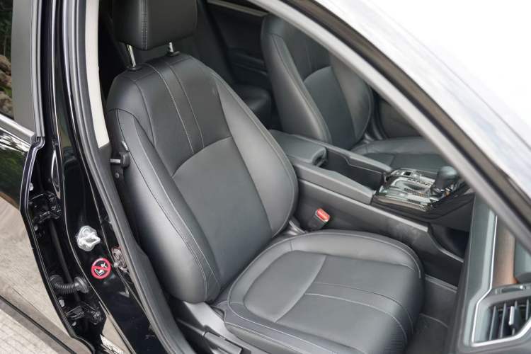 Used Honda Civic 2016 220TURBO CVT Prestige Edition
