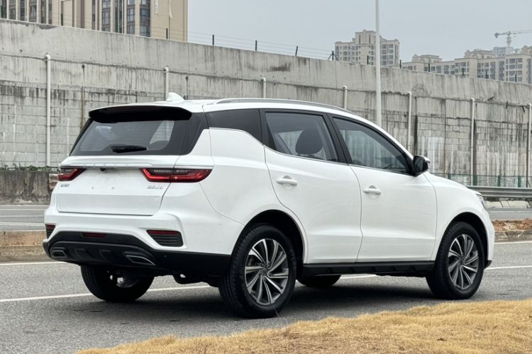 Used Geely Auto Vision X6 2020 1.4T CVT Luxury Edition
