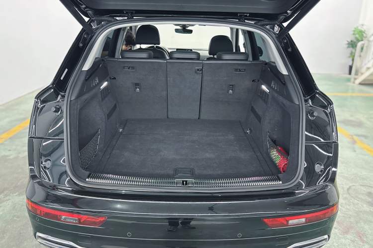 Used Audi Q5L 2020 Updated 40 TFSI Prestige Fashion Edition
