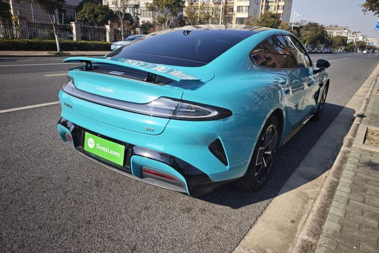 Used  SU7 2024 Rear-Drive Ultra-Long Range Advanced Pro-Level Intelligent Driving Version
